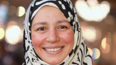 من هي عبلة كامل ويكيبيديا؟