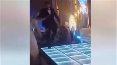 بسبب سحر أسود.. خلاف بين عروسين يتحول لمعركة في الزفاف (فيديوجراف)