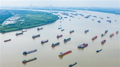 ارتفاع في استثمارات الأصول الثابتة بالصين بنسبة 4 %