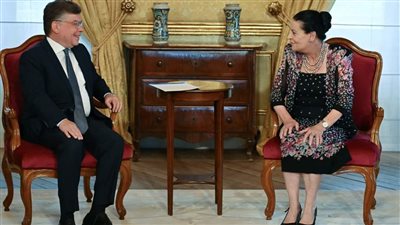 سفير مصر في فاليتا يهنئ الرئيسة المالطية بمناسبة توليها منصبها
