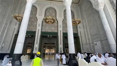 عدد أبواب الدخول والخروج في الحرم للحجاج