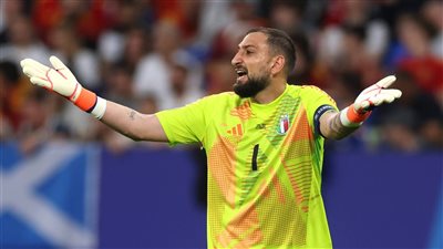 استبعاد دوناروما من قائمة باريس سان جيرمان في السوبر الأوروبي