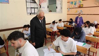 حل امتحان الفرنساوي 2024.. 29 نقطة تهم طلاب الثانوية العامة 2024