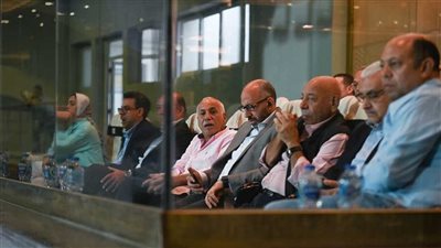 شوبير يوجه رسالة نارية إلى مجلس إدارة الزمالك: مينفعش السوشيال ميديا تسوقك