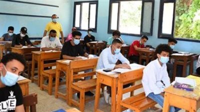 بدء امتحان مادة الفيزياء للشعبة العلمية بالثانوية العامة والتاريخ للشعبة الأدبية