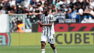 رسميًا.. يوفنتوس يعلن انتقال لاعبيه إلى أستون فيلا