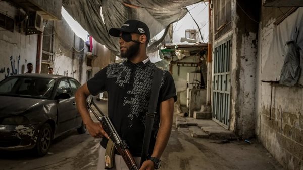 المقاتلون الفلسطينيون في الضفة الغربية يسعون إلى تقليد حماس في غزة