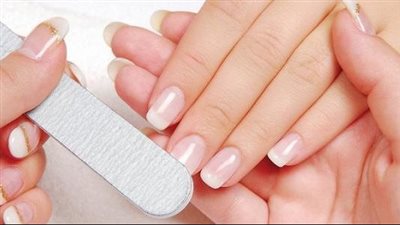  كيفية العناية بالأظافر في 8 خطوات فقط.. احذري قضم أظافرك