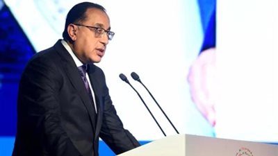 رئيس الوزراء يوضح.. ما وراء دمج وزارتى البترول والكهرباء؟