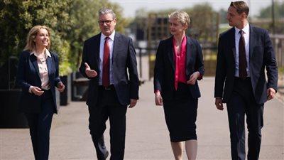 ستارمر يبطل خطة رواندا في اليوم الأول كرئيس للوزراء.. ما القصة؟