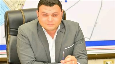 شريف الشربيني: توجيهات رئاسية بدفع معدلات العمل وإنجاز المشروعات