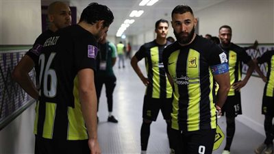 بنزيما يُرشح ثلاثي ناري للانضمام إلى اتحاد جدة