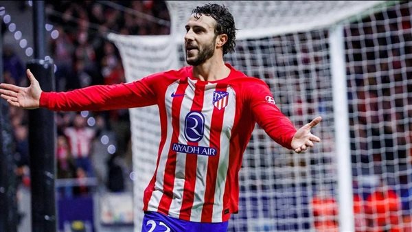 الاتحاد السعودي يقدم عرضًا مغريًا لأجل ضم مدافع أتلتيكو مدريد