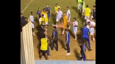 ضابط شرطة يطلق النار على حارس مرمى في الدوري البرازيلي
