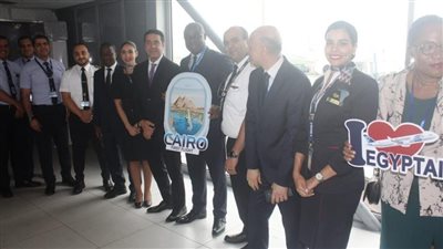وصول أولى رحلات مصر للطيران إلى أبيدجان