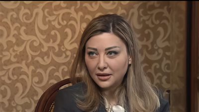 وسط تغييرات عسكرية وأزمة اقتصادية.. جدل حول وفاة مستشارة الأسد