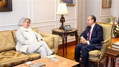 وزير الخارجية يستقبل مبعوثة الاتحاد الأوروبي للقرن الأفريقي 