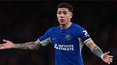 رغم الاعتذار.. تشيلسي يعاقب إنزو بسبب الفيديو العنصري