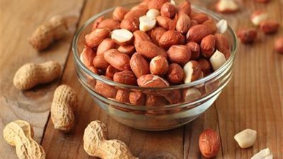 هل يسبب الفول السوداني العجز الجنسي؟