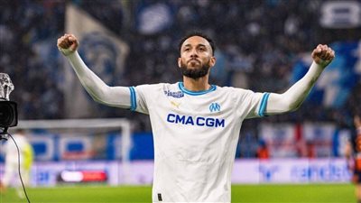 رسميا.. مارسيليا الفرنسي يعلن ضم أوباميانج