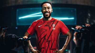 المرعب وصل.. القادسية السعودي يعلن ضم أوباميانج على طريقة 