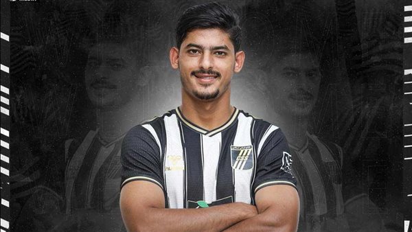 كريستو إلى الصفاقسي التونسي.. لماذا وافق الأهلي المصري على إعارته بالمجان؟