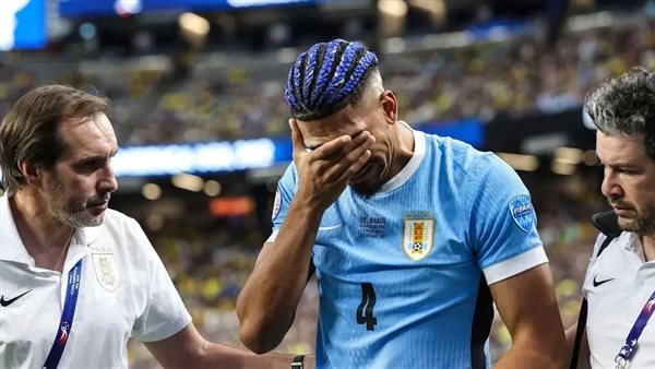 عملية جراحية وغياب طويل.. برشلونة يتلقى خبرا صادما بشأن أراوخو