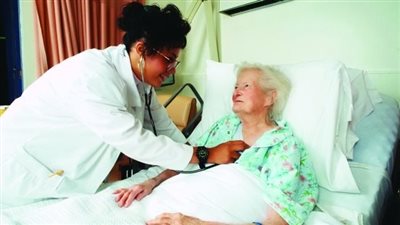 سلس البول في الشيخوخة.. 6 أسباب وراء حدوثه 