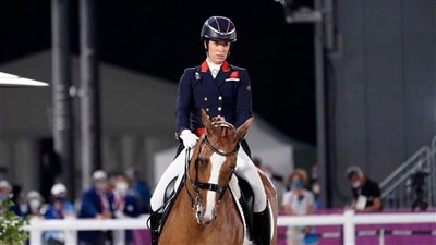 بسبب مخالفتها لحقوق الحيوان.. استبعاد الفارسة البريطانية شارلوت ديجاردون من أولمبياد باريس