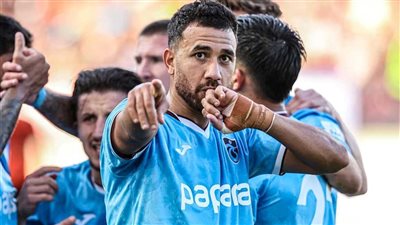 بهدف وانتصار.. تريزيجيه يفتتح مسيرة طرابزون الرسمية ويقوده للفوز بالدوري الأوروبي