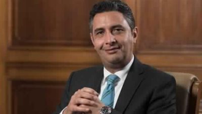  شريف فاروق يبدأ جولته فى الإسكندرية بالاطمئنان على جودة الخدمات