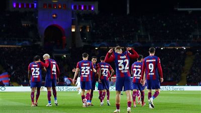 تواجد مشروط لداني أولمو.. قائمة برشلونة لمواجهة أتلتيك بلباو بالدوري الإسباني