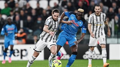 صفقة تبادلية منتظرة بين يوفنتوس ونابولي خلال الصيف الحالي