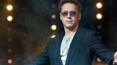  النجم العالمي روبرت داوني جونيور يكشف عن القناع الجديد لشخصيته 