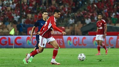 إيقاف وغرامات بالجملة.. عقوبات مباراة الأهلي وسيراميكا بالدوري المصري