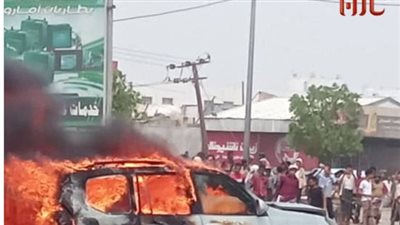 مصدر لقناة عدن المستقلة: تعرض قائد الحملة الأمنية في راس العارة لإصابة جراء الاستهداف