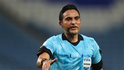 الهندوراسي سعيد مارتينيز حكما لمباراة مصر وفرنسا في أولمبياد باريس