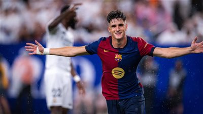 الشاب المفاجأة.. من هو باو فيكتور صاحب هدفي برشلونة في ريال مدريد؟