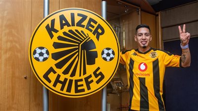 بعد سنوات من مفاوضات الأهلي المصري.. سيرينو ينتقل إلى كايزر تشيفز