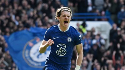 تشيلسي يُهدد جالاجير بالتجميد.. و3 سيناريوهات تحاصر نجم البلوز 