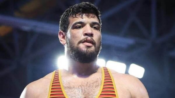 عبد اللطيف منيع يمنح الأمل لمصر في الحصول على برونزية جديدة