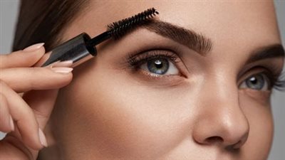 7 وصفات لـ تكثيف الحواجب.. تمتعي بمظهر طبيعي أنيق
