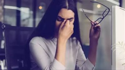 تعرف على أسباب زعللة العين باستمرار ومتى تكون خطيرة