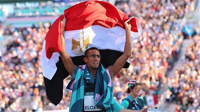 محمد صلاح يعلق على صورة أحمد الجندي بطل ذهبية أولمبياد باريس (صورة)