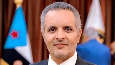 مختار اليافعي ينتقد إحدى القنوات بعد نشر معلومات غير دقيقة ومضللة: هذا التجاوز يتطلب اعتذارًا فوريًا