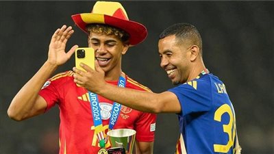 طعن والد لامين يامال بمشاجرة في إسبانيا.. وتشخيصه خطير