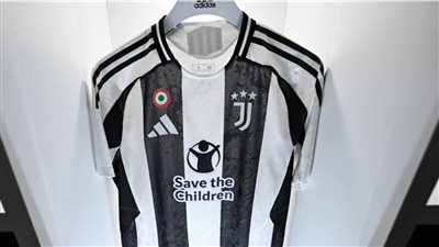 يوفنتوس يضع شعار 