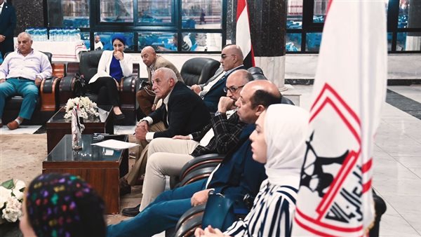 بعد الخروج الصادم.. نجم الزمالك السابق يطالب مجلس الإدارة بالرحيل فورا