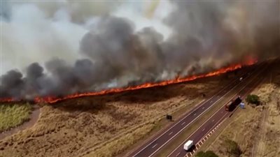 اندلاع حرائق ضخمة في إسرائيل بسبب صواريخ المقاومة 