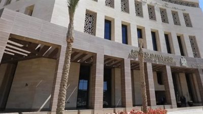 التعليم: مادة العلوم المتكاملة لأولى ثانوى تضم كيمياء وفيزياء وأحياء